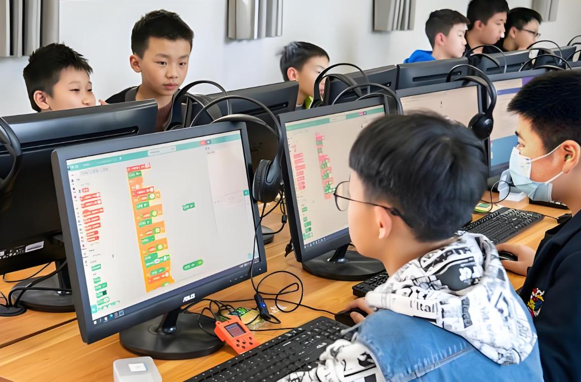 学编程好找工作吗?(学编程可以干什么将来工作)