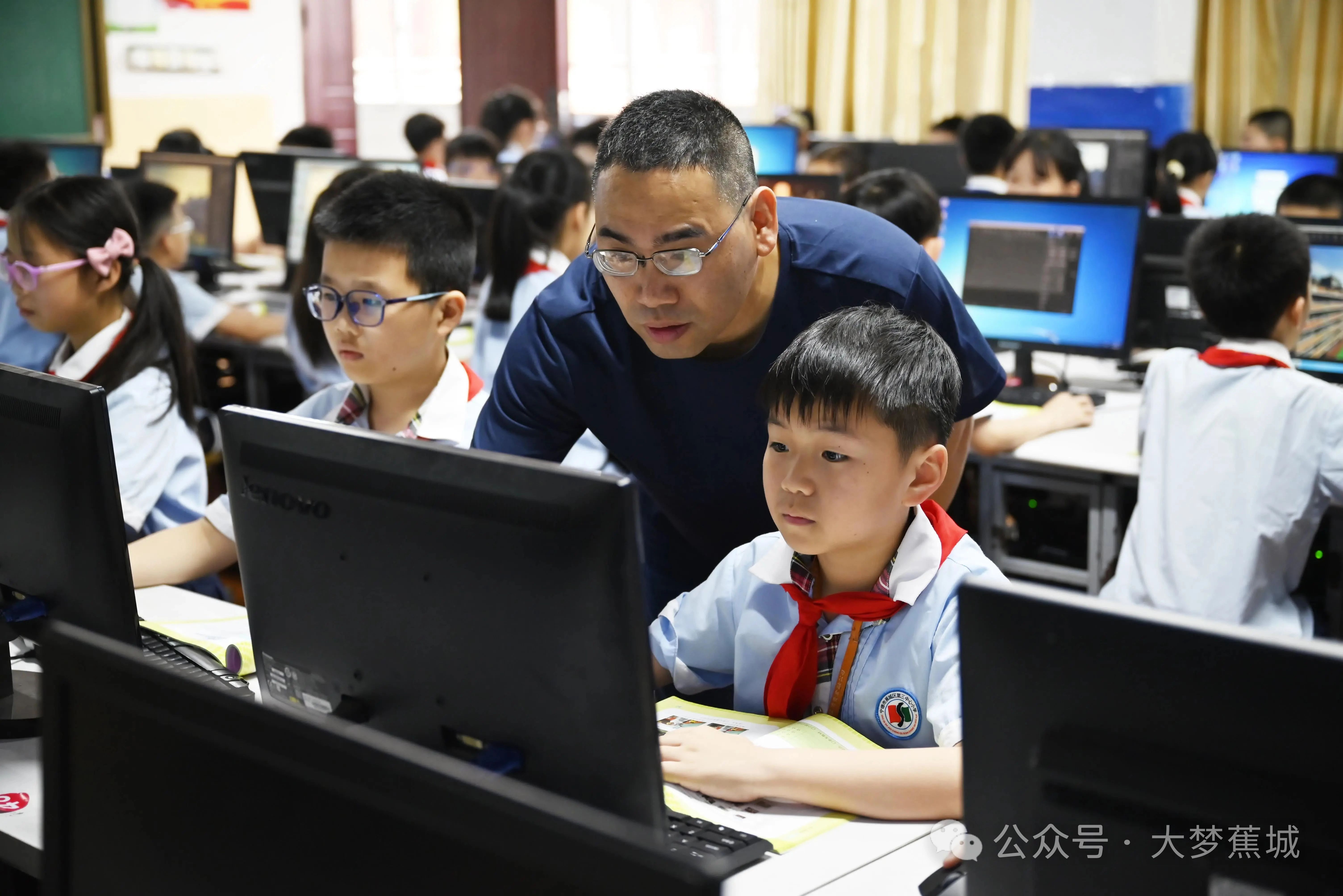 学编程好找工作吗?(学编程可以干什么将来工作)