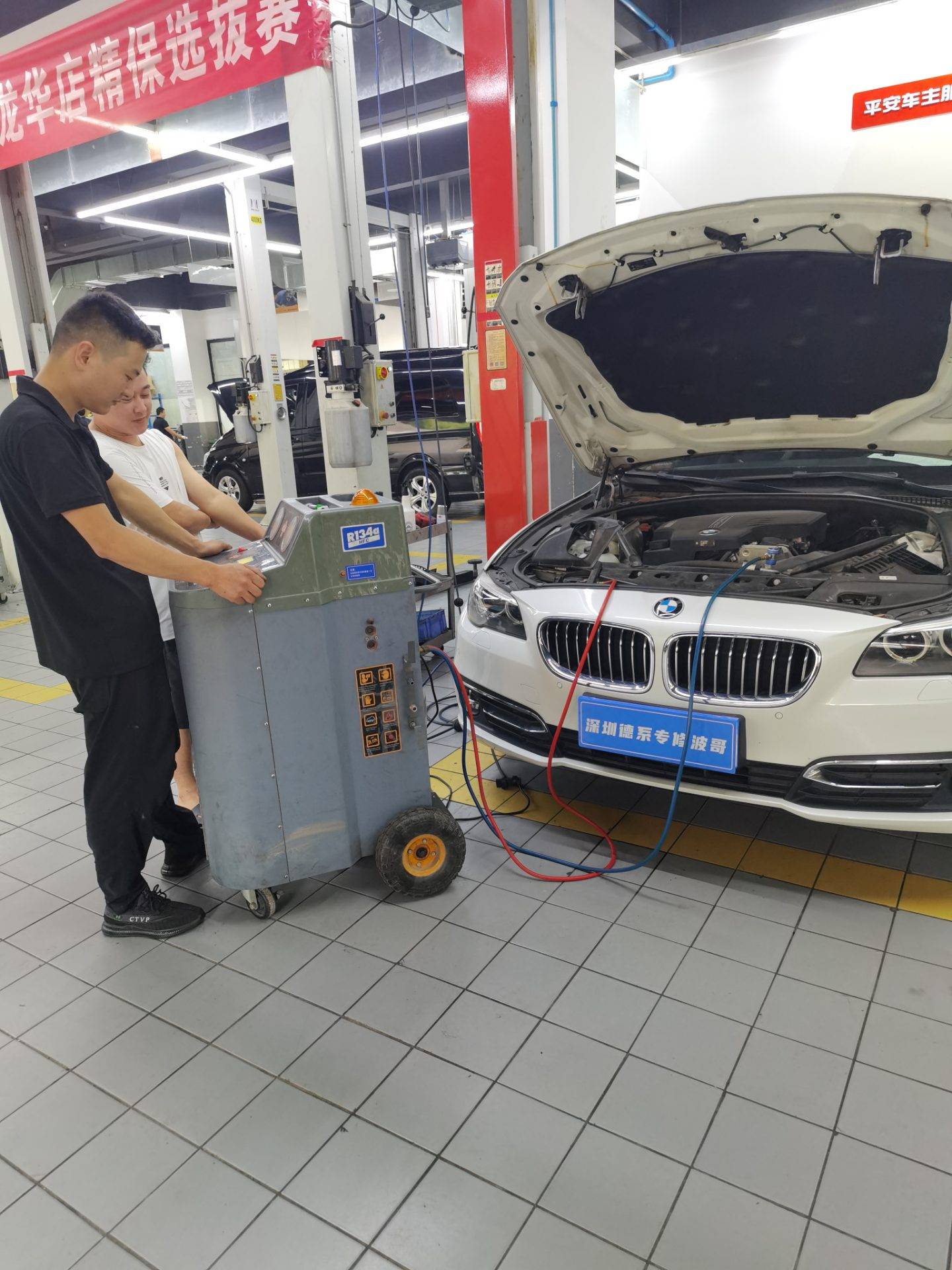 汽车空调冷凝器除味技巧分享(汽车空调冷凝器清洗方法自己动手)