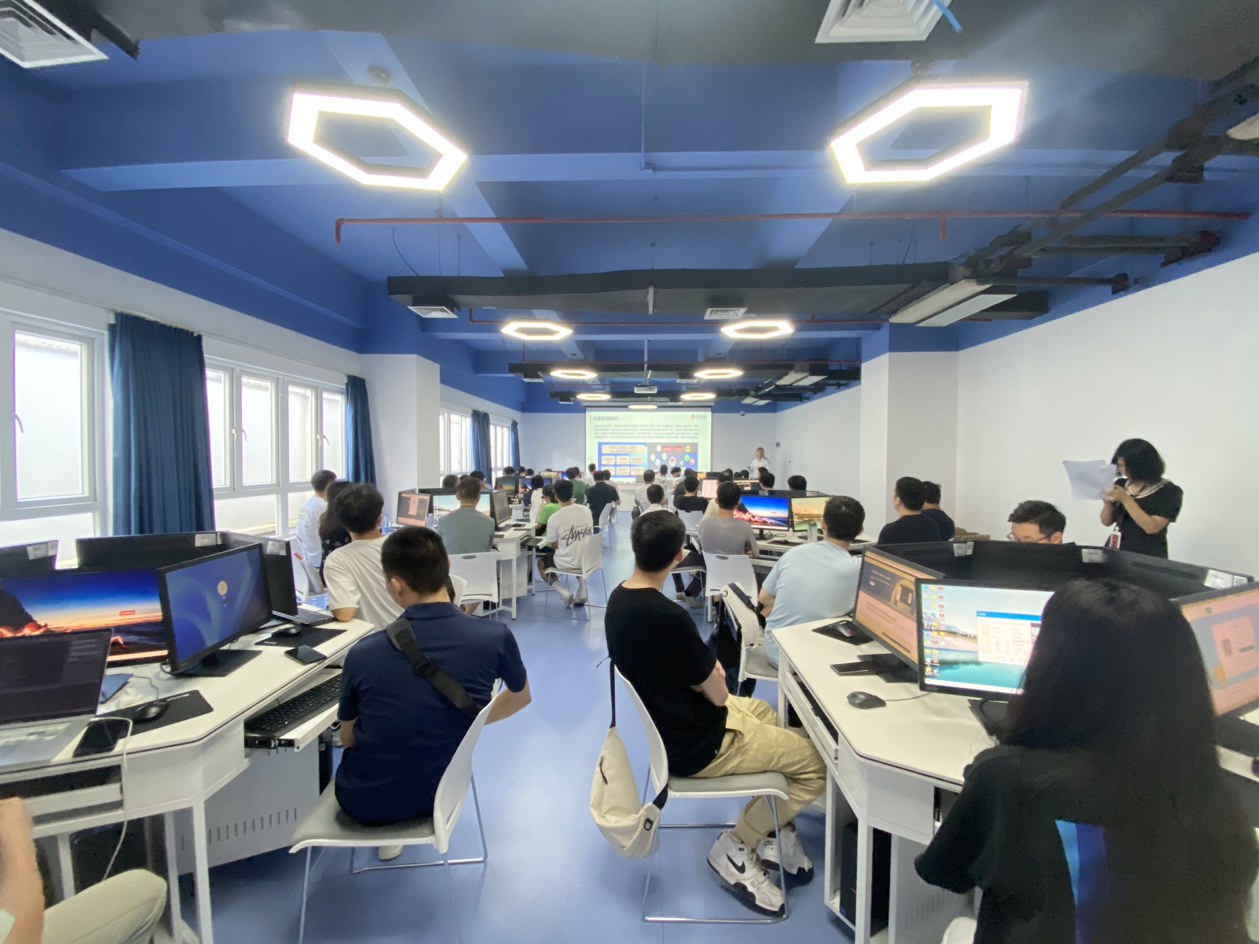 python培训班(python培训班学费多少) python培训班(python培训班学费多少)
