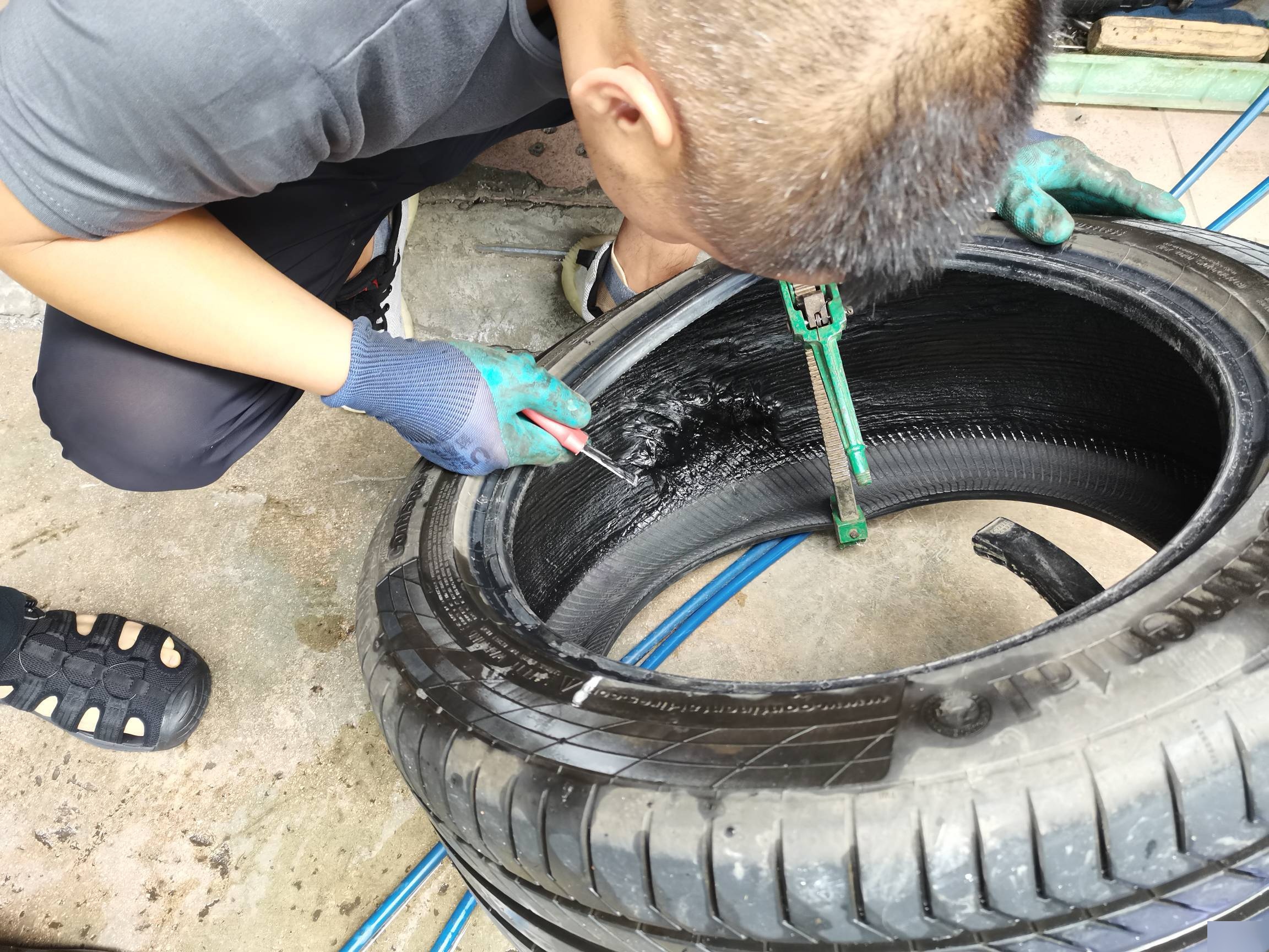 汽车补胎方法(汽车补胎方法哪种好) 汽车补胎方法(汽车补胎方法哪种好)
