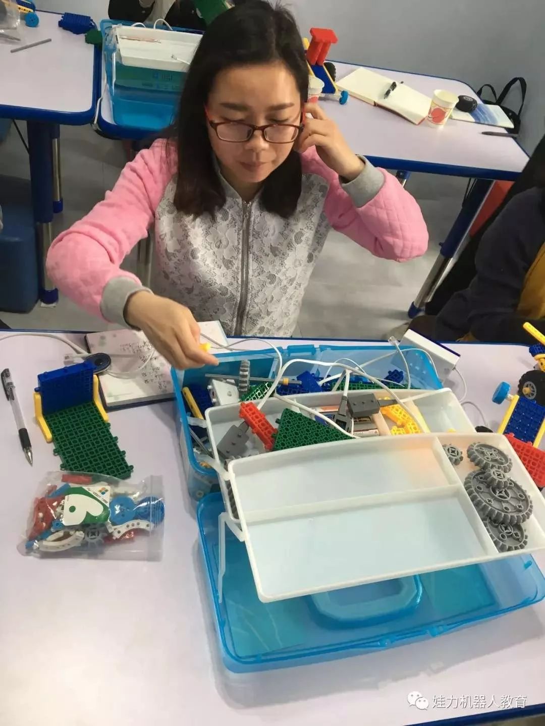 学程序员难不难(学程序员工资多少)
