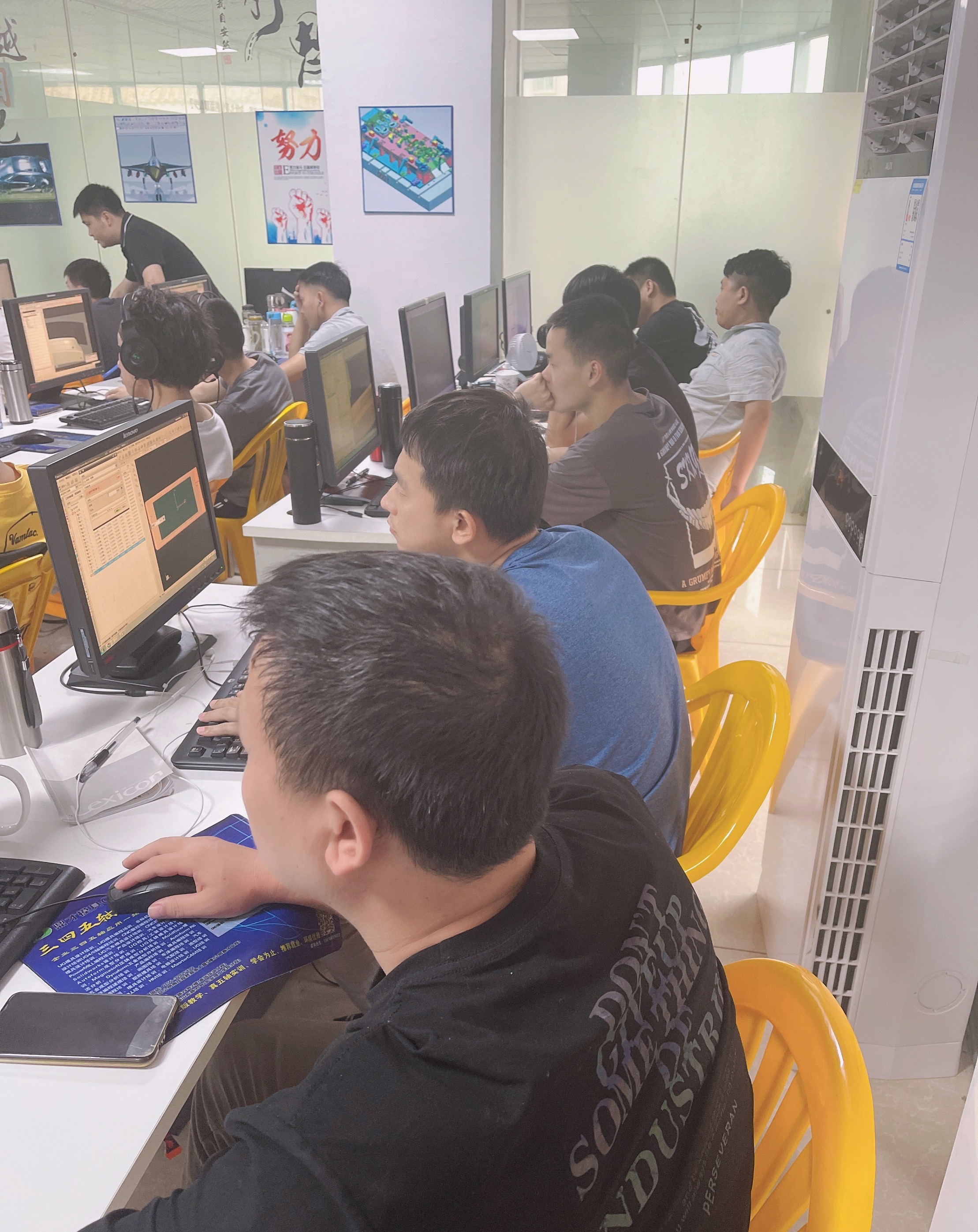 加工中心编程培训学校(加工中心编程培训学校哪家好)